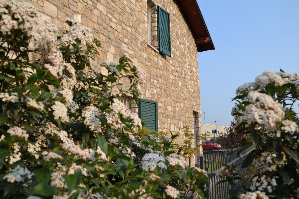 B&B La Petite Maison Puegnago Exterior photo